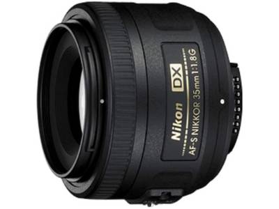 Best Nikon DX standard zoom lens